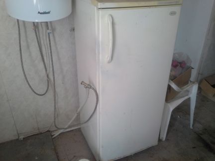 Холодильник Холодильник