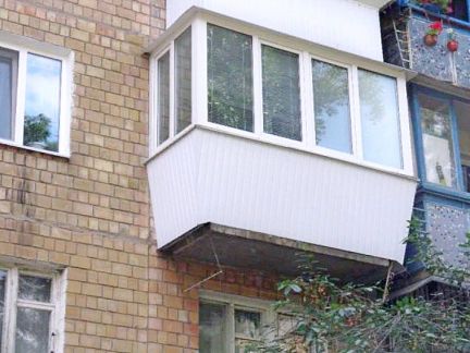 Остекление и обшивка балконов, лоджий