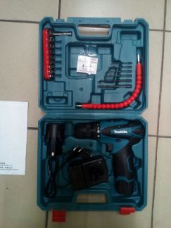 Дрель-шуруповёрт Makita DF330DWE с битами/Б33/гара