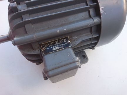Электродвигатель 2ф 2850об 1kW