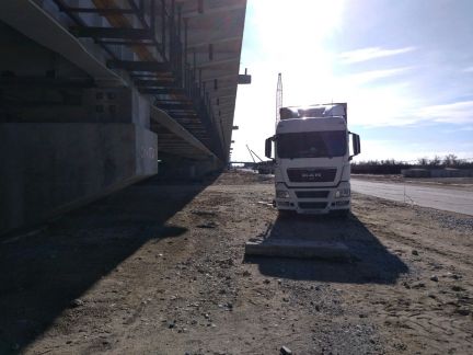 Перевозка грузов фура