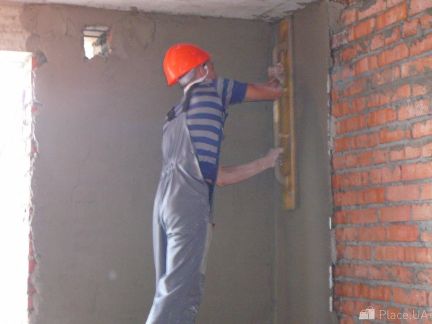 Маляры штукатуры Каменщик Плотник