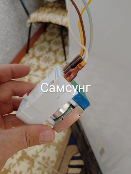 СРОЧНЫЙ Ремонт холодильников с гарантией на дому..