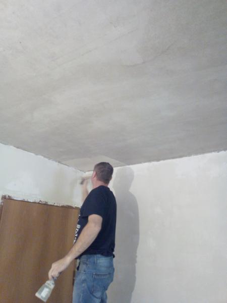 шпатлевка стен и потолков