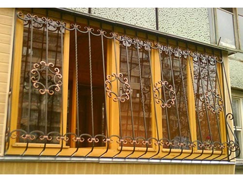 Кованые оконные, дверные, балконные решетки на заказ