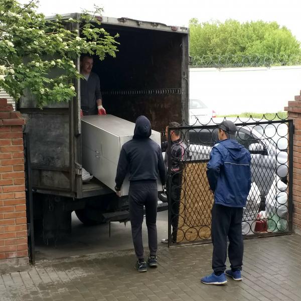 Закажи Грузчиков Разнорабочих в Барнауле