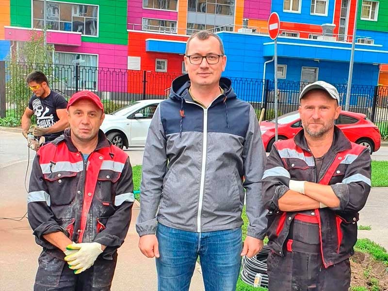 Разнорабочие и грузчики 