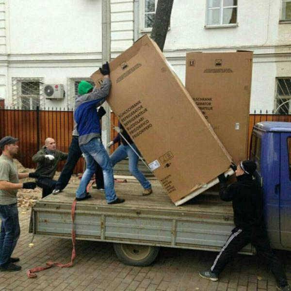 ПЕРЕЕЗДЫ В САРАТОВЕ.ГРУЗЧИКИ.ТРАНСПОРТ. ПЕРЕЕЗДЫ В САРАТОВЕ.ГРУЗЧИКИ.ТРАНСПОРТ.