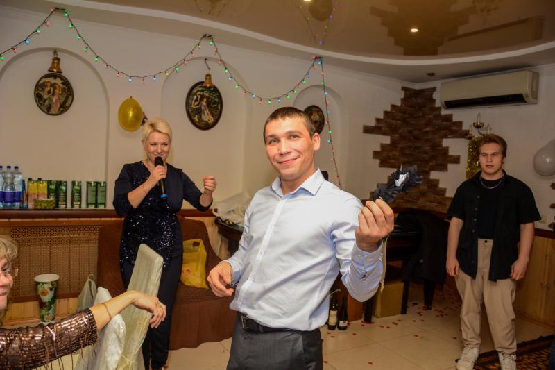 Ведущая на свадьбу, юбилей, выпускной Ведущая на свадьбу, юбилей, выпускной