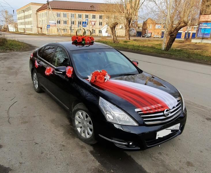 Прокат украшений на свадебный автомобиль