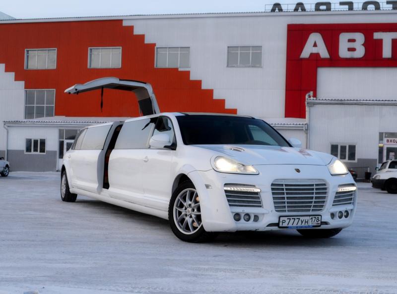 лимузин Porsche 