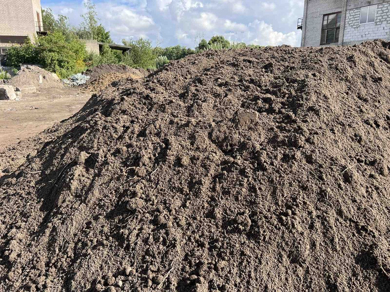 Грунт полевой навалом и в мешках доставка