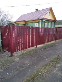 Заборы из профнастила