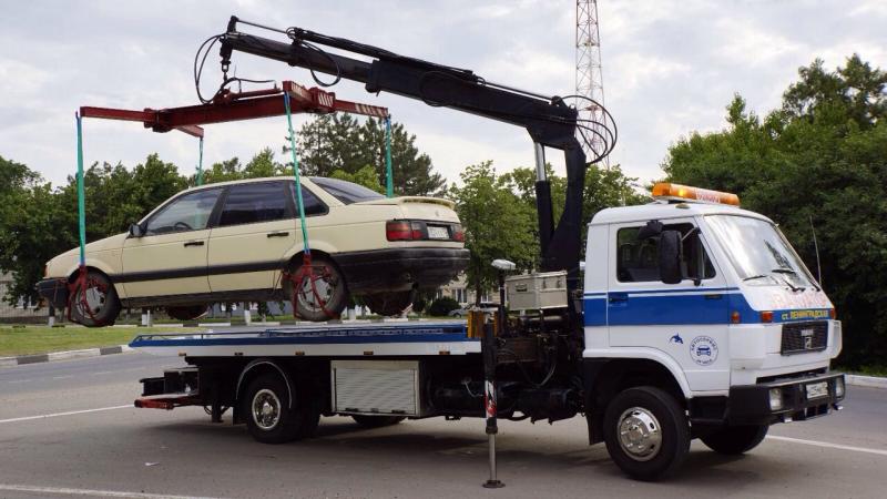 Эвакуатор манипулятор в Ленинградской 24 часа