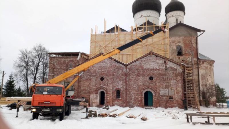 Аренда автокрана. Услуги автокранов.