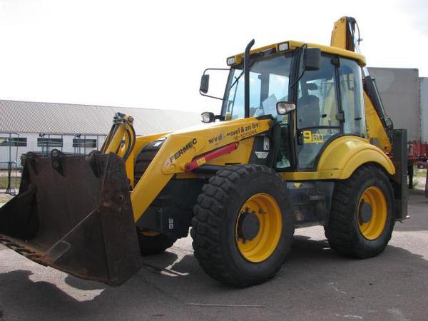 Услуги экскаватора-погрузчика TEREX960 Услуги экскаватора-погрузчика TEREX960