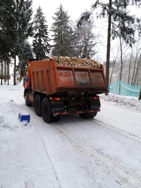 Доставка сыпучих материалов дрова